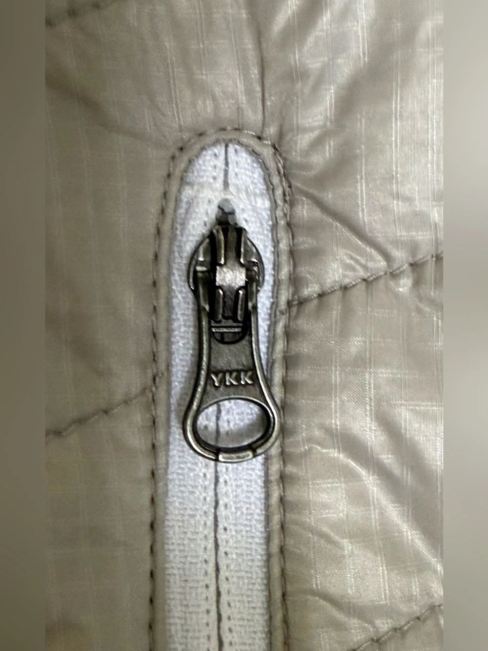 Marmot  White Variant Jacket. Medium